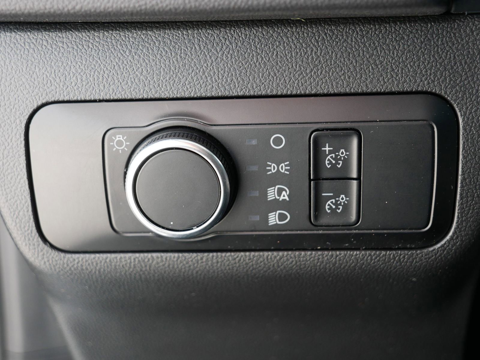 Certified 2025 Ford Escape ST-Line image 16