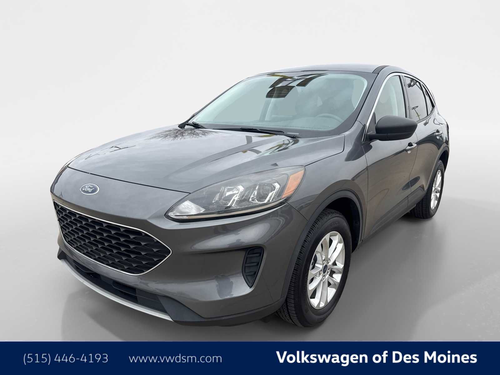Used 2022 Ford Escape SE image 1