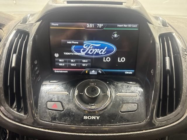 Used 2015 Ford Escape Titanium FWD image 15