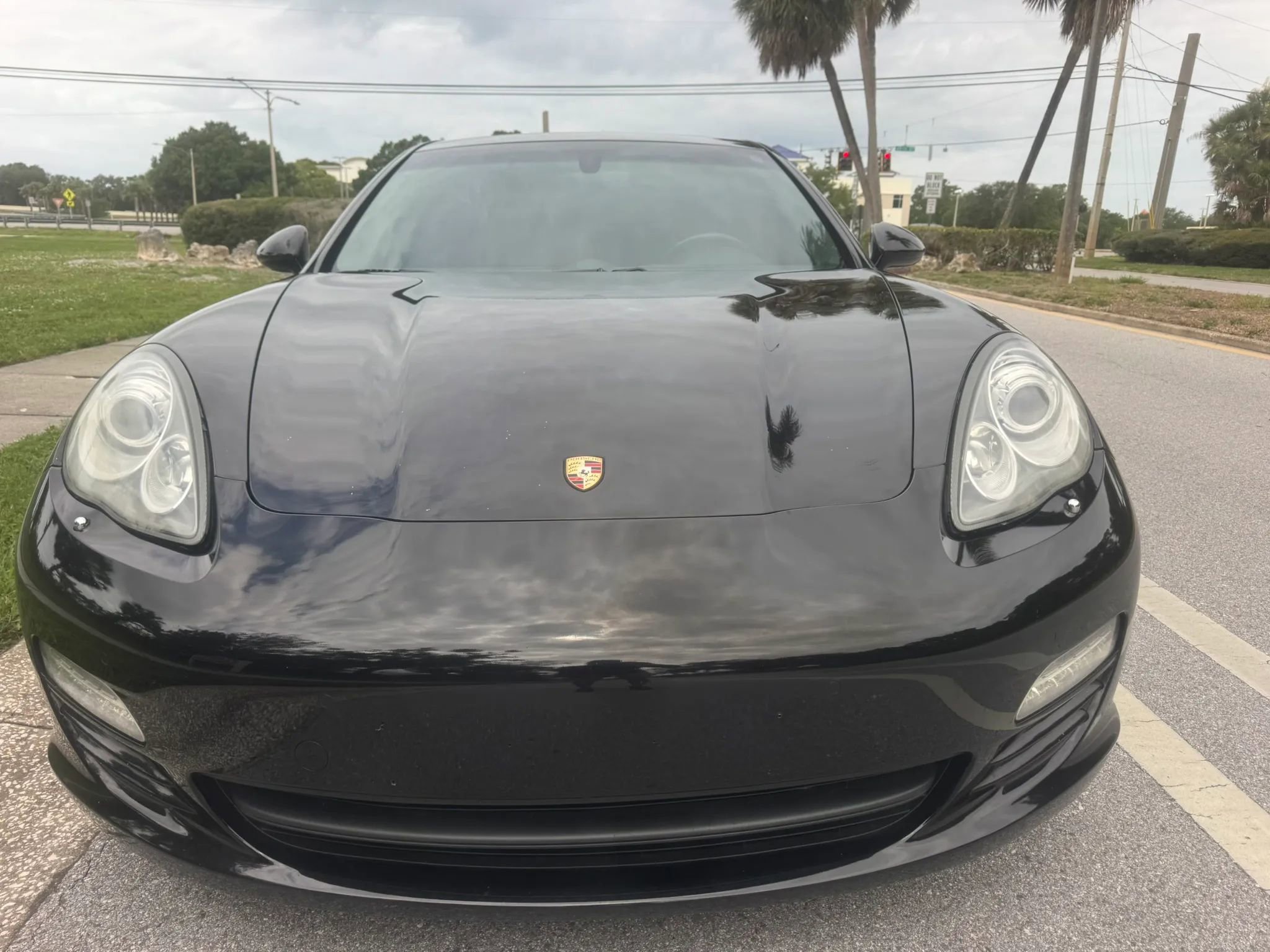 Used 2010 Porsche Panamera S RWD image 6