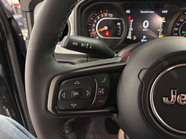 New 2026 Jeep Gladiator Sport AWD/4WD image 16