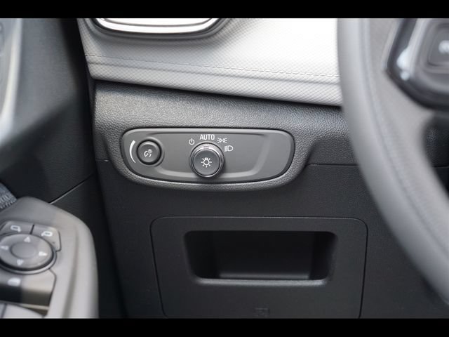 New 2026 Chevrolet TrailBlazer LT w/ Midnight Edition FWD image 14