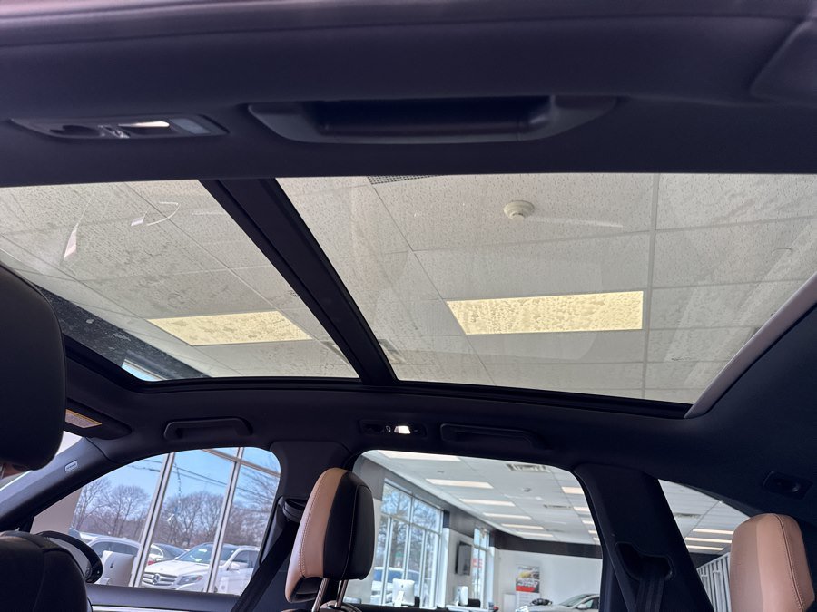 Used 2018 Porsche Cayenne Platinum Edition AWD/4WD image 10