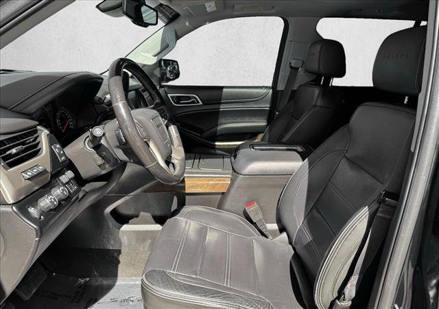 Used 2018 GMC Yukon XL Denali w/ Open Road Package AWD/4WD image 10