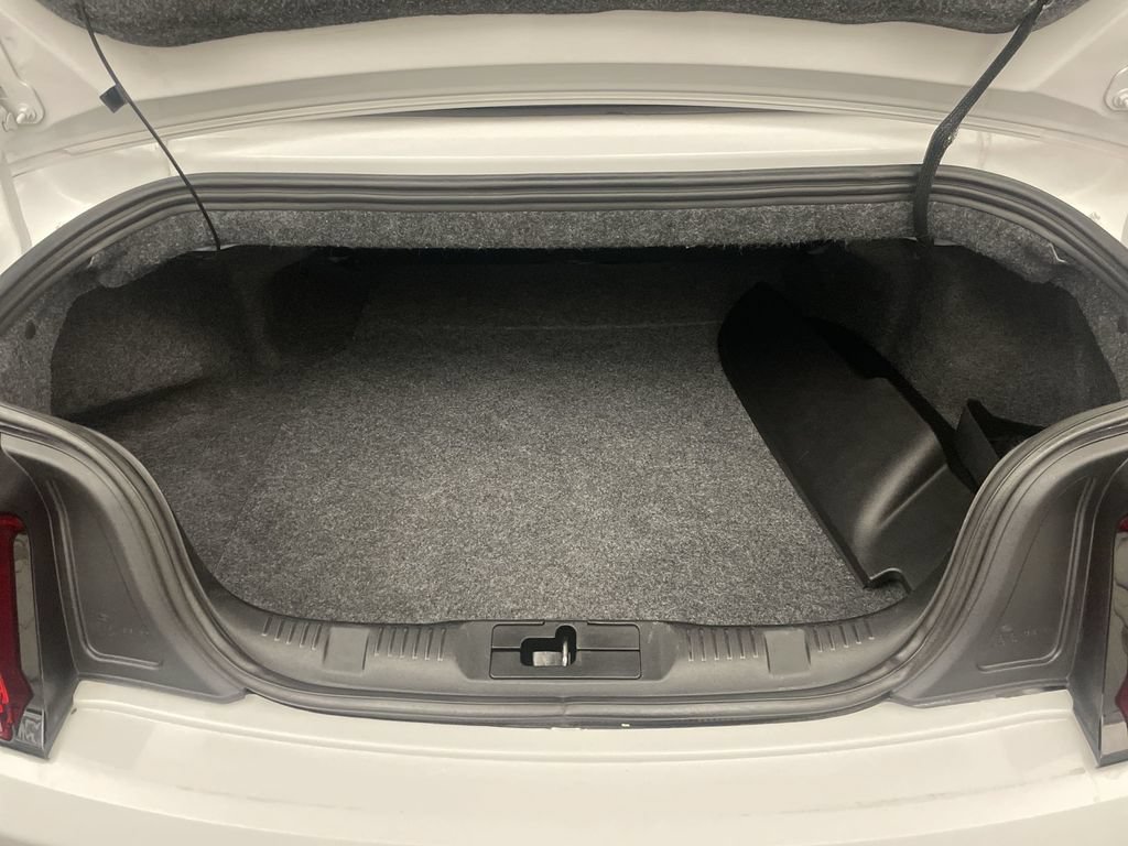 Used 2020 Ford Mustang Premium RWD image 17