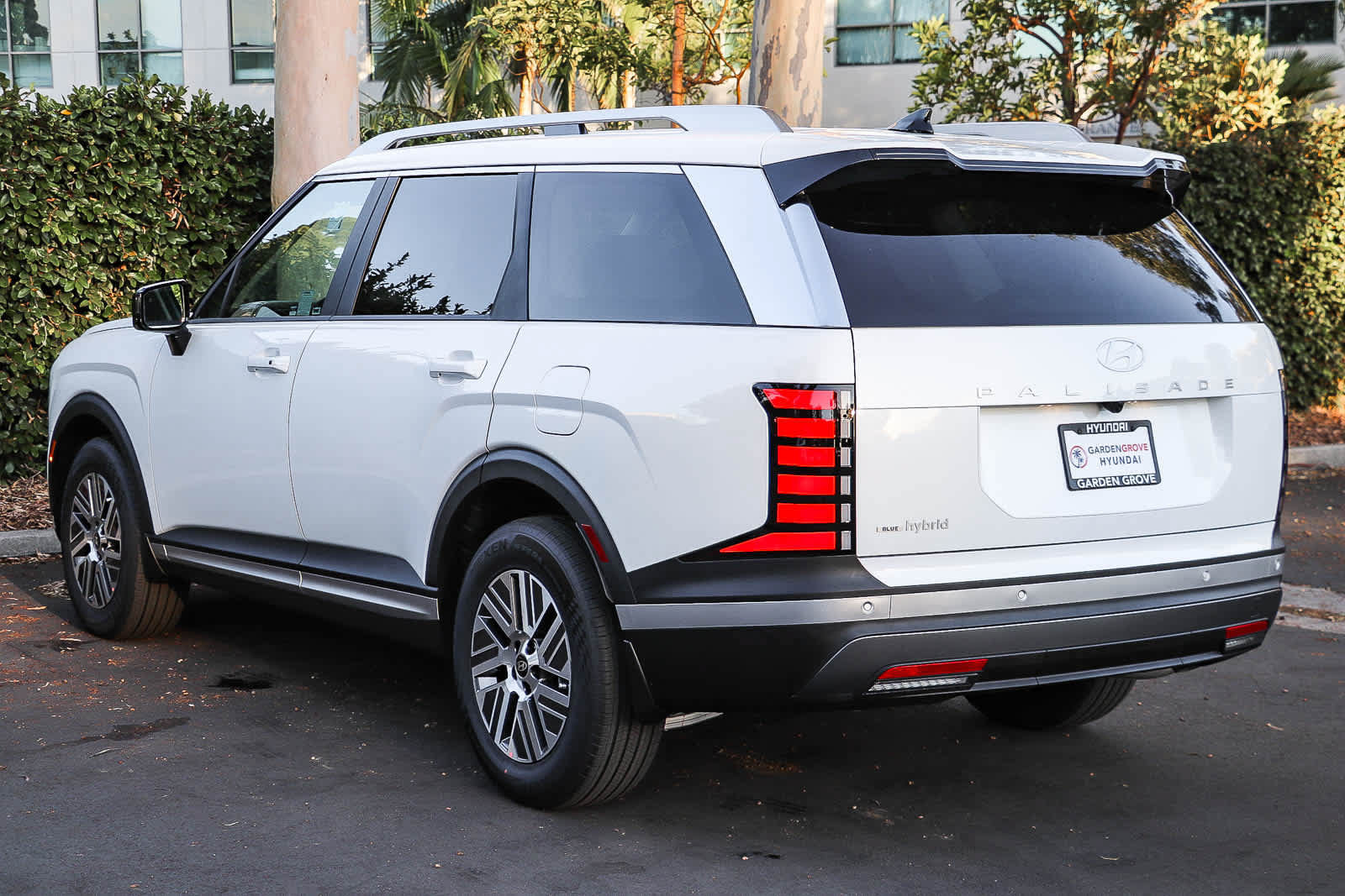 New 2027 Hyundai Palisade SEL FWD image 6