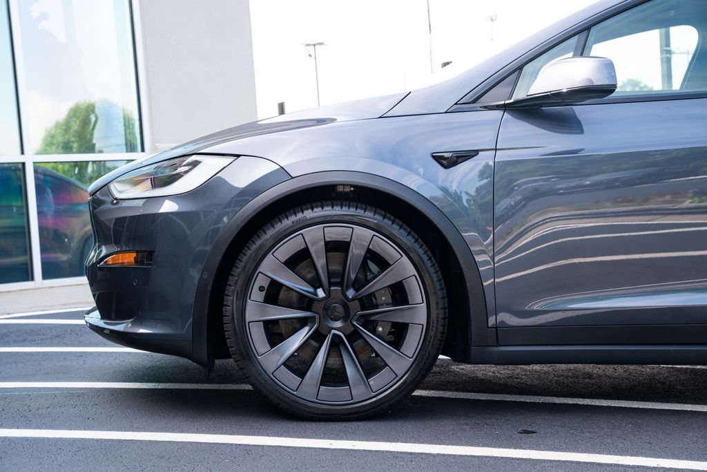 Used 2023 Tesla Model X AWD/4WD image 18