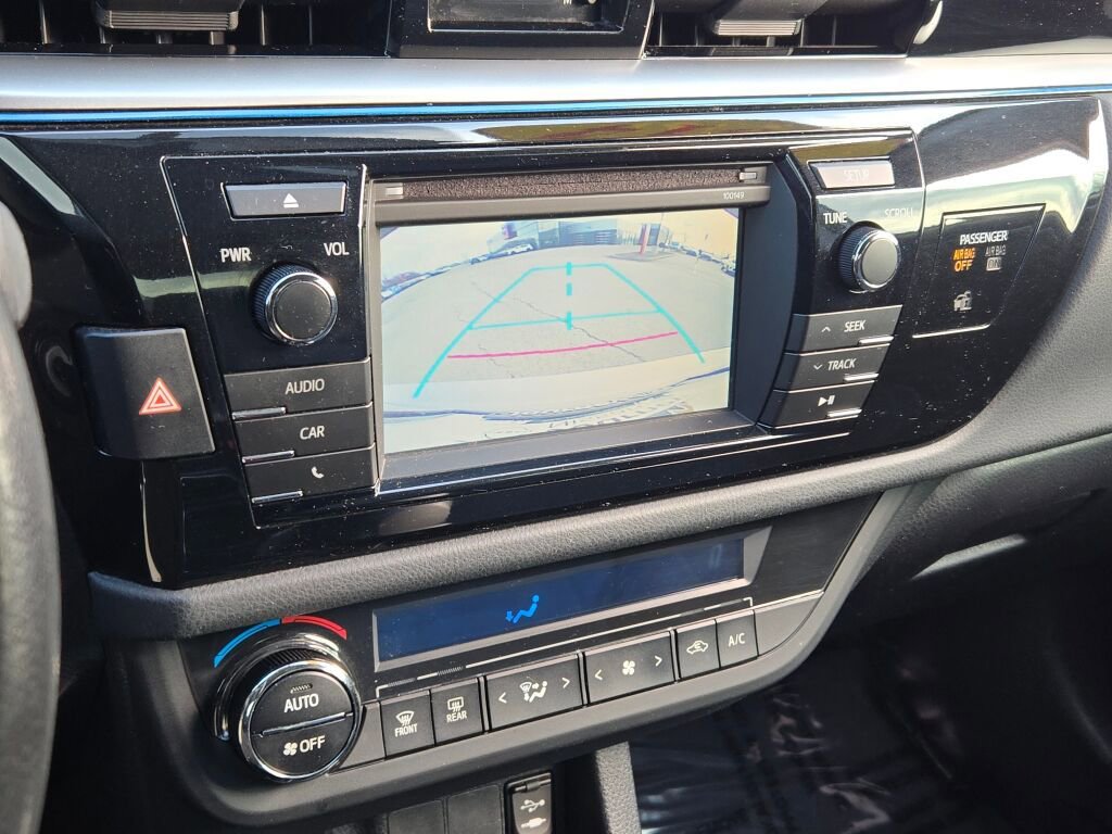 Used 2014 Toyota Corolla S image 22