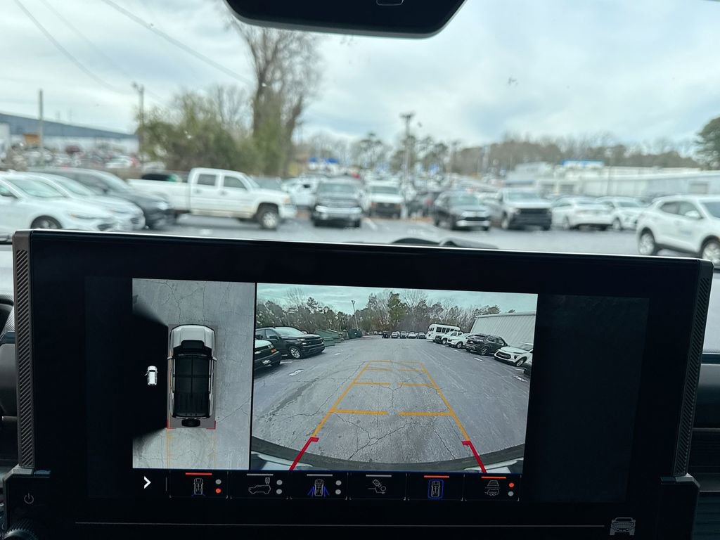 Used 2024 GMC Hummer EV 3X image 28