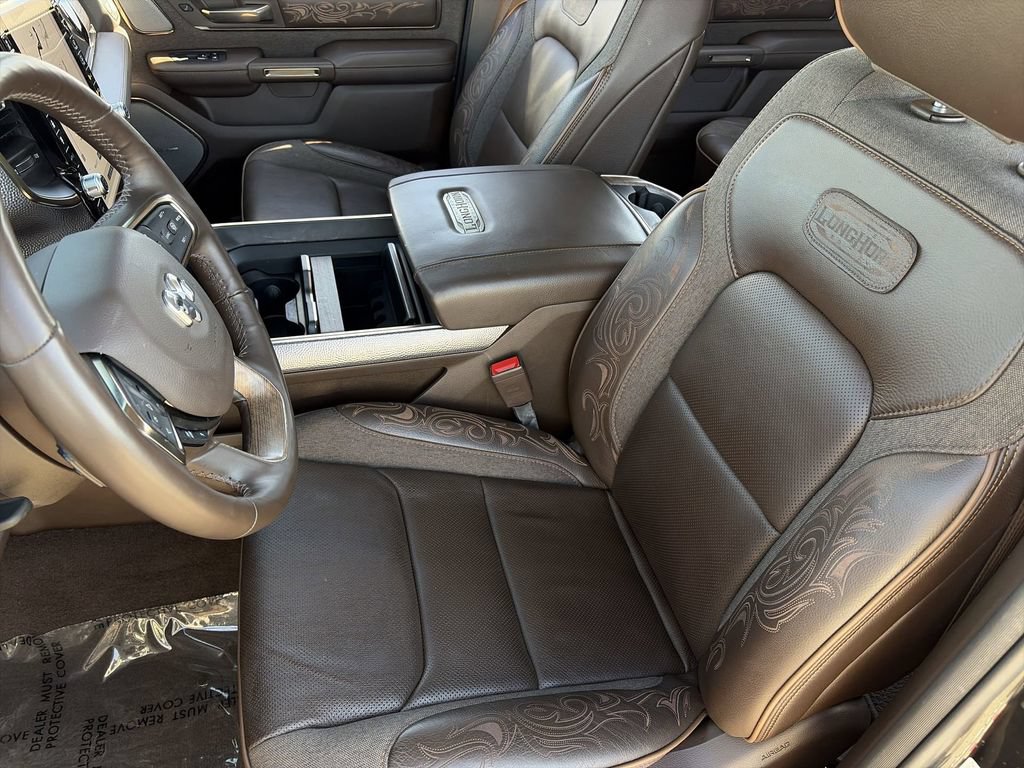 Used 2025 RAM 1500 Limited AWD/4WD image 7