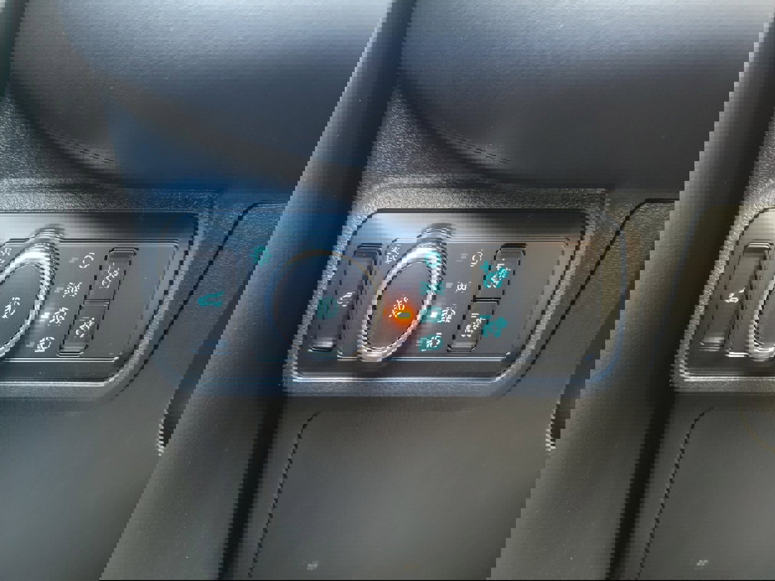 New 2026 Ford Explorer ST w/ Sun And Sound Package image 14