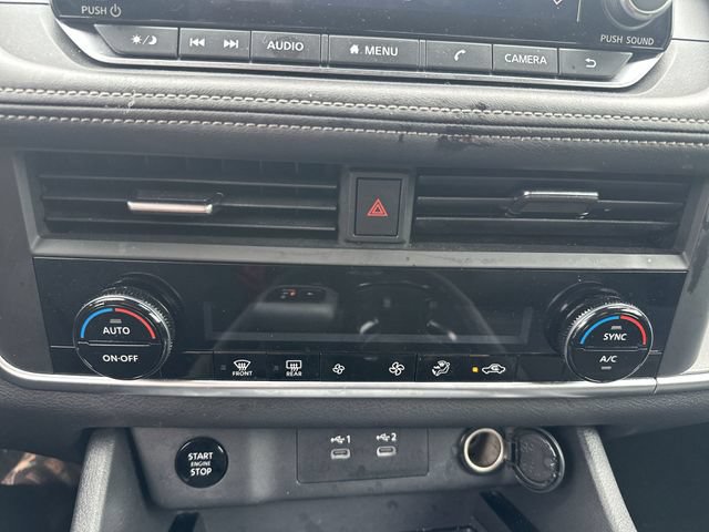 Used 2025 Nissan Rogue SV AWD/4WD image 18