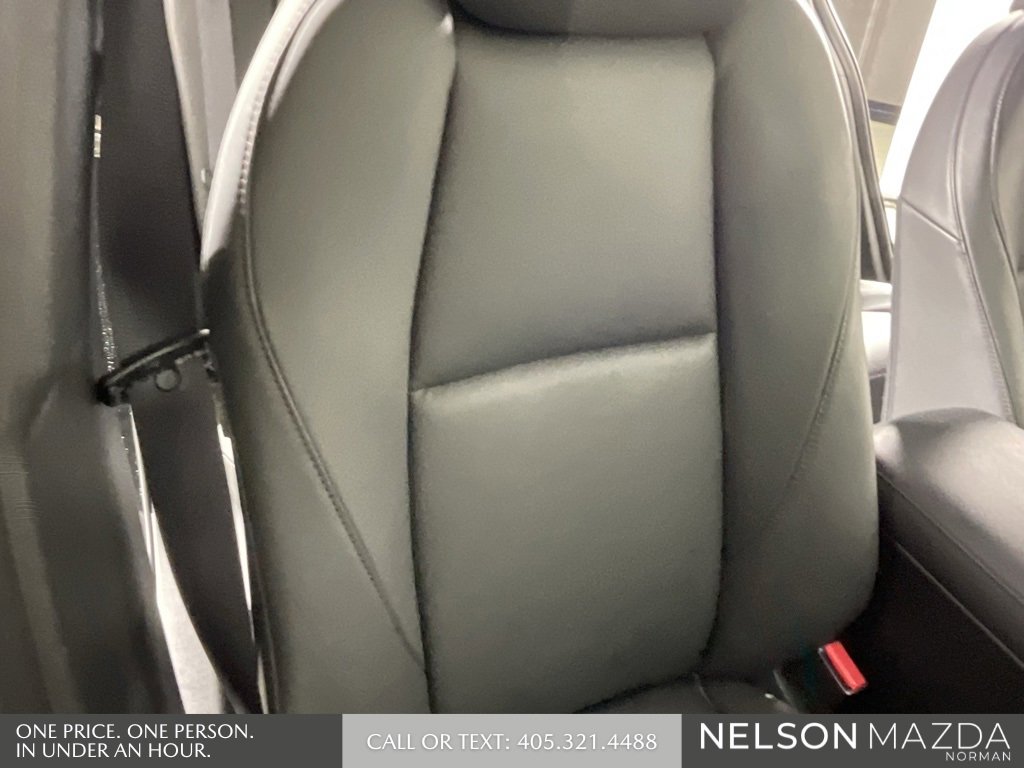 Used 2025 MAZDA MAZDA3 s image 27