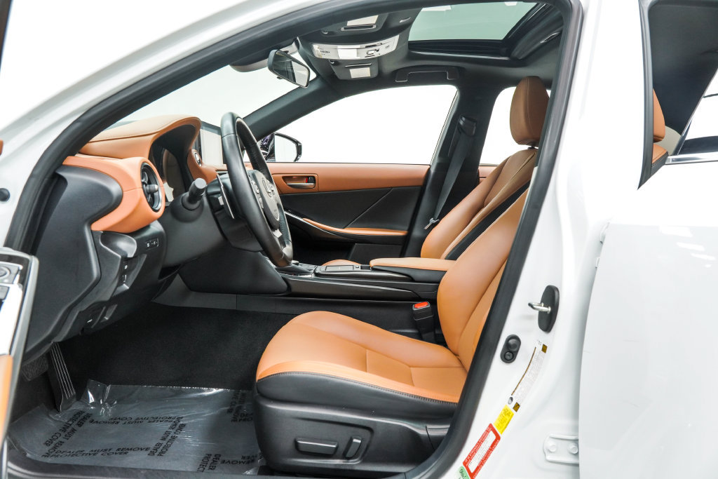 Used 2025 Lexus IS 350 F Sport w/ Accessory Package 2 RWD image 19