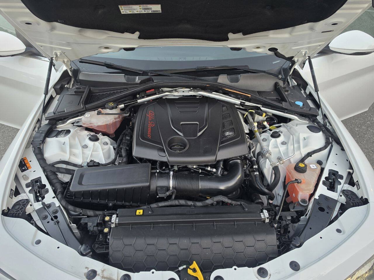 Used 2018 Alfa Romeo Giulia RWD image 66