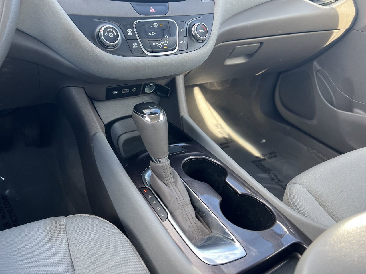 Used 2019 Chevrolet Malibu LS image 9