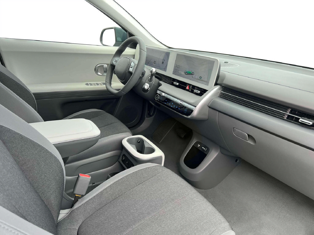 Certified 2024 Hyundai Ioniq 5 SEL RWD image 18