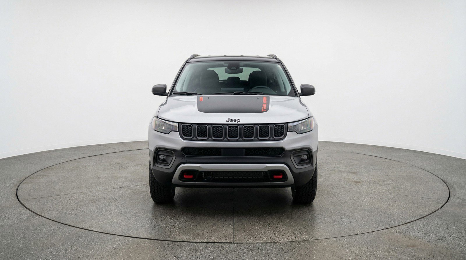 Used 2025 Jeep Compass Trailhawk image 2