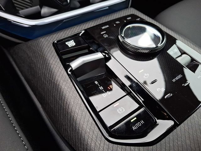 New 2026 BMW X3 xDrive30 AWD/4WD image 13