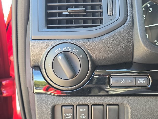 Certified 2023 Nissan Titan SV w/ SV Convenience Package RWD image 30