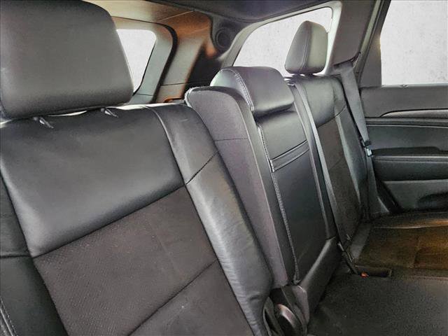 Used 2018 Jeep Grand Cherokee Altitude RWD image 20