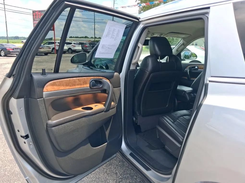 Used 2012 Buick Enclave Leather FWD image 28