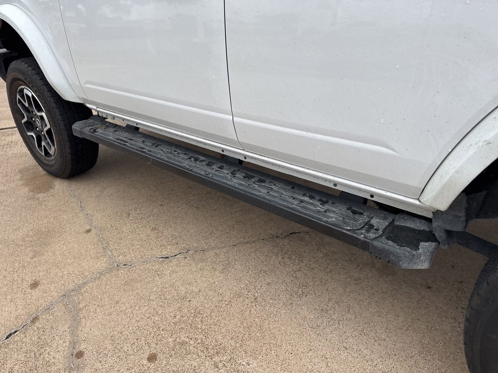 Used 2024 Ford Bronco Outer Banks AWD/4WD image 10