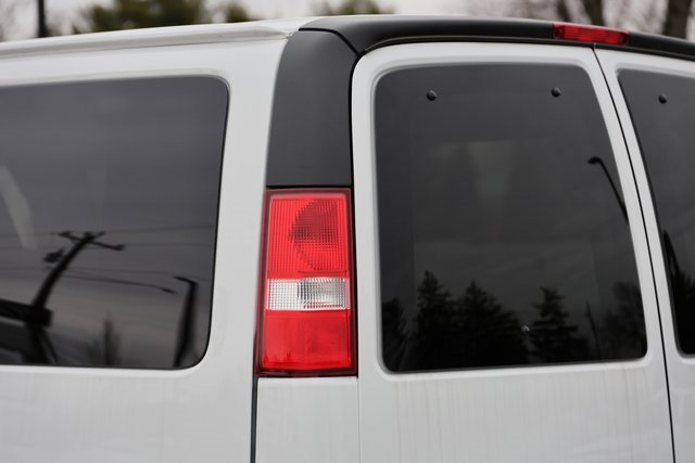New 2024 Chevrolet Express 2500 image 5