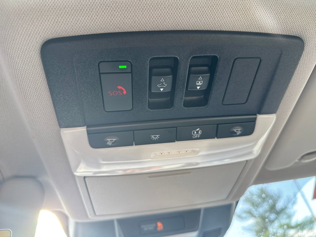 Certified 2021 Nissan Rogue SL w/ Premium Package image 39