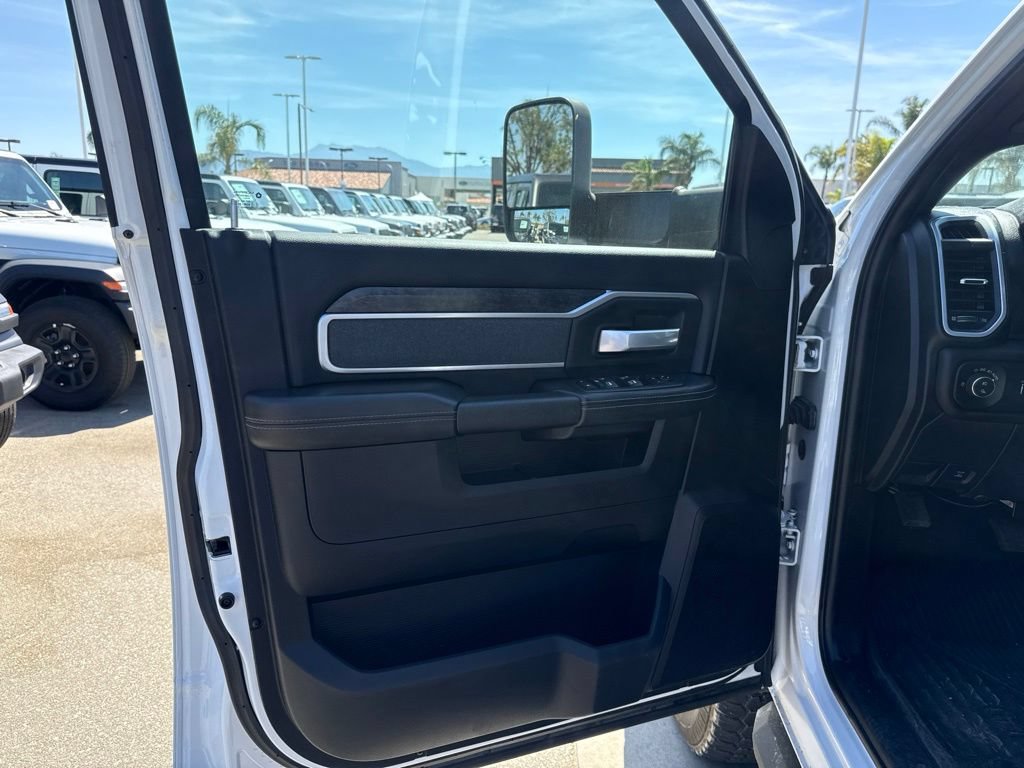 Used 2021 RAM 2500 Big Horn w/ Level B Equipment Group AWD/4WD image 10