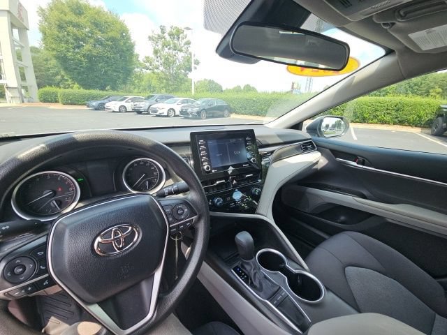 Used 2024 Toyota Camry LE FWD image 30