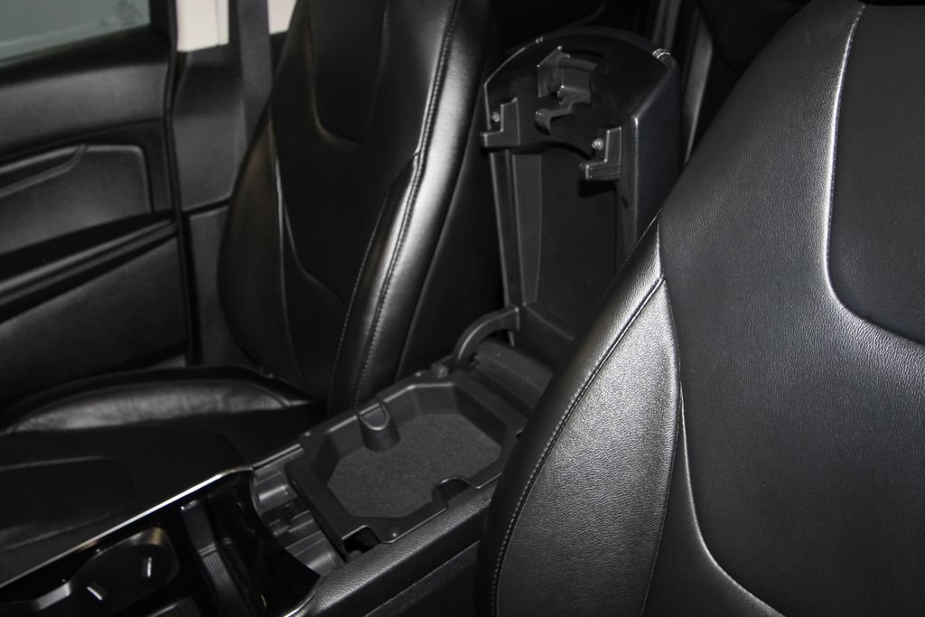 Used 2020 Ford Edge Titanium AWD/4WD image 20