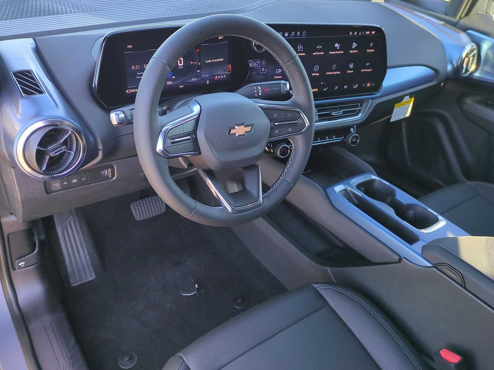 New 2026 Chevrolet Equinox EV LT AWD/4WD image 12