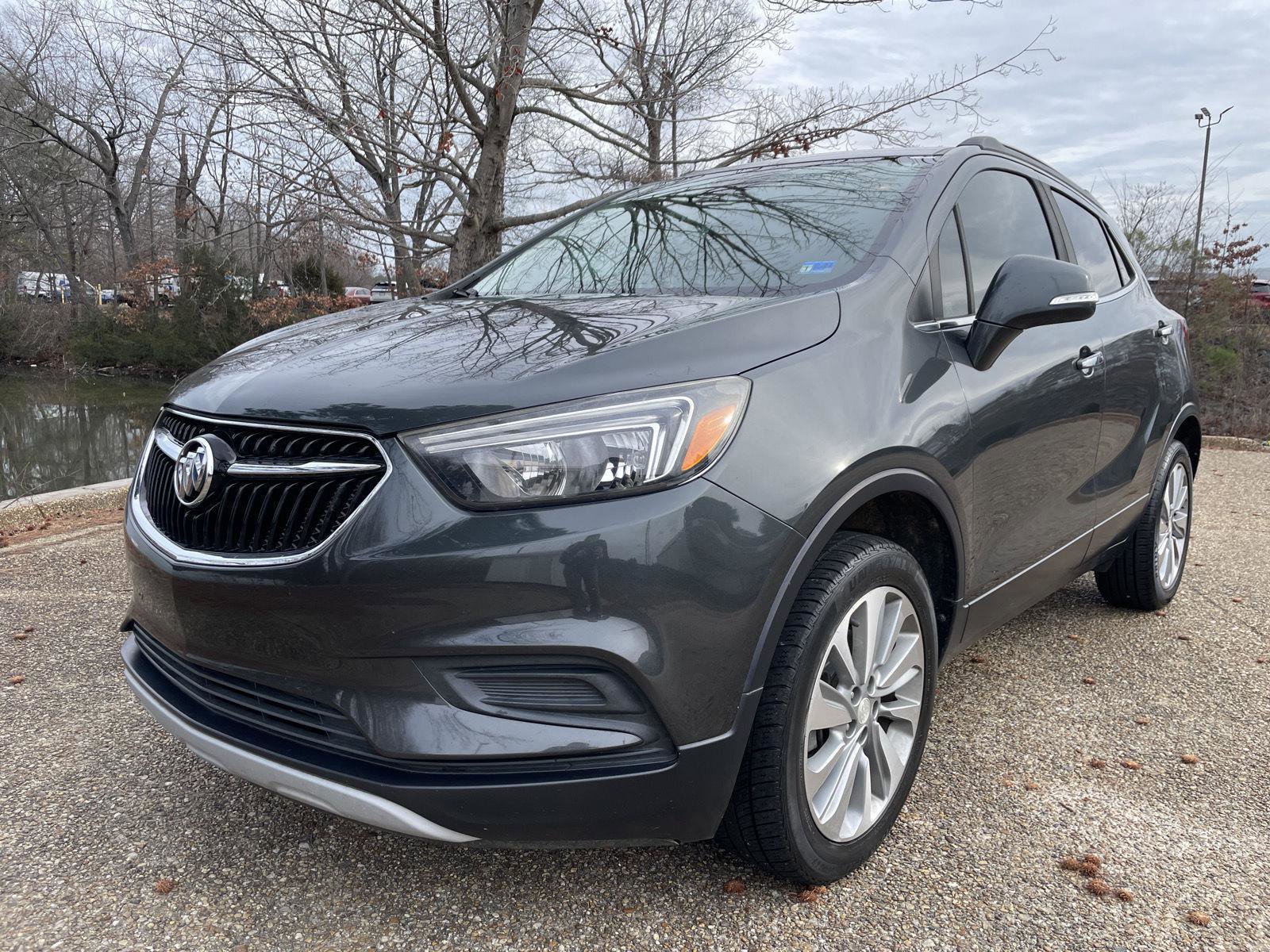 Used 2018 Buick Encore Preferred image 8