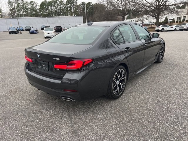 Used 2023 BMW 540i xDrive w/ M Sport Package image 5