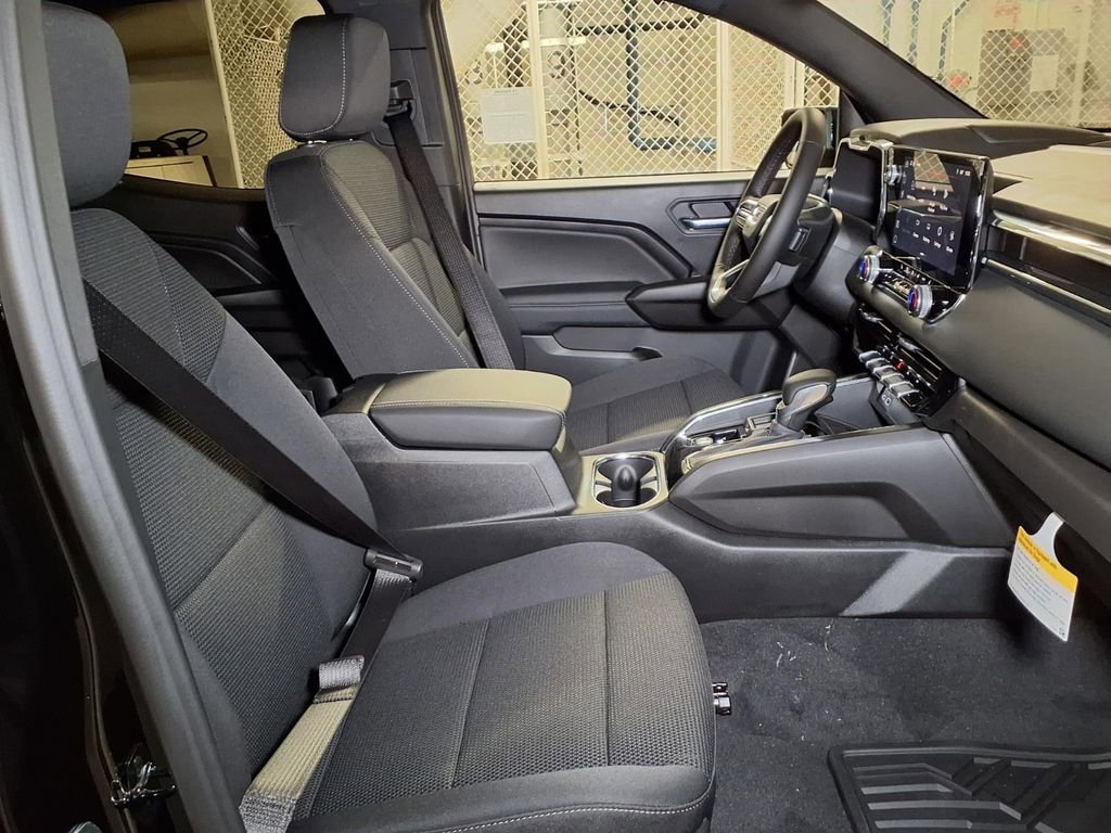 New 2026 GMC Canyon Elevation w/ Convenience Package RWD image 6