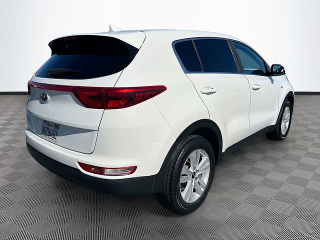 Used 2017 Kia Sportage LX image 7