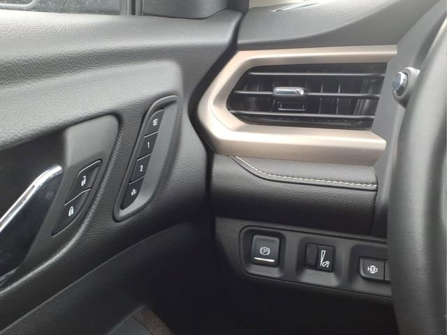 Used 2023 GMC Acadia Denali w/ Black Diamond Edition image 23