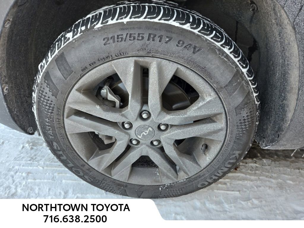 Used 2023 Kia Seltos LX image 11