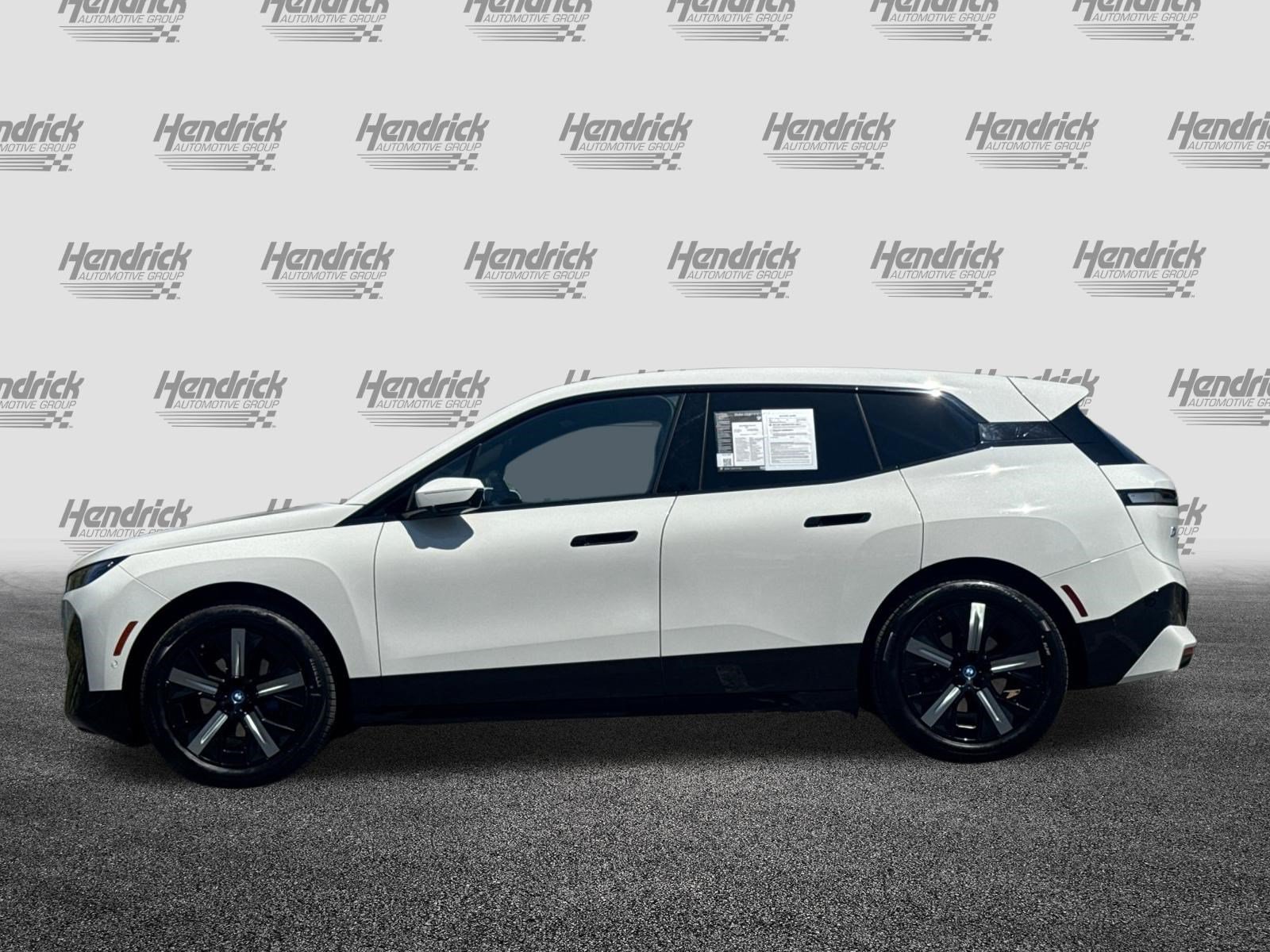 Certified 2023 BMW iX xDrive50 w/ Sport Package AWD/4WD image 8