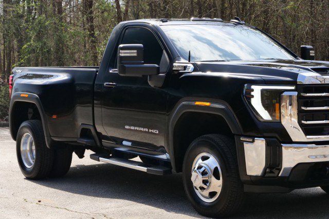 Used 2024 GMC Sierra 3500 SLE w/ SLE Convenience Package image 29