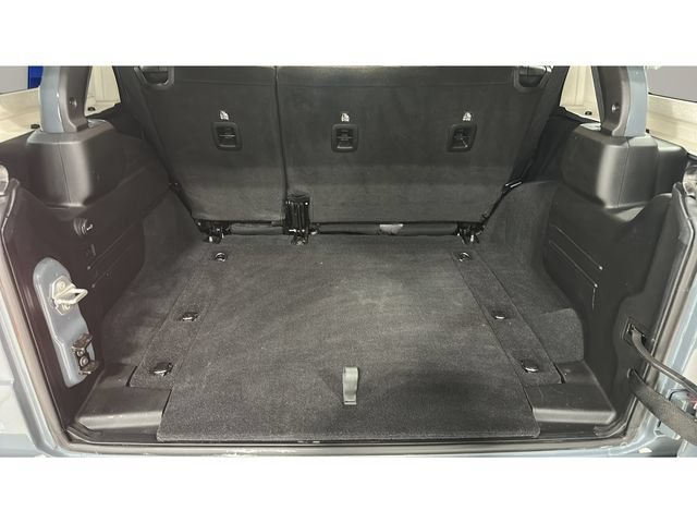 Used 2025 Jeep Wrangler Unlimited Rubicon AWD/4WD image 24