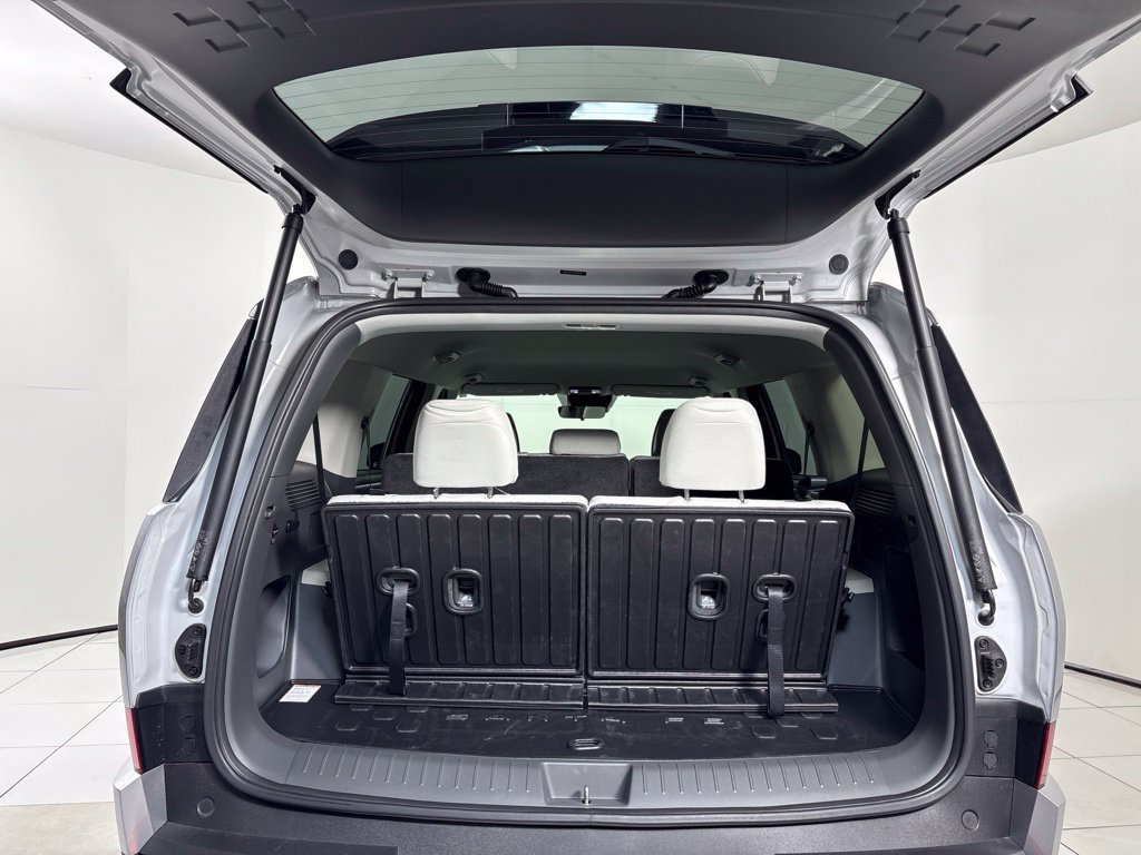 New 2026 Hyundai Santa Fe SE FWD image 26