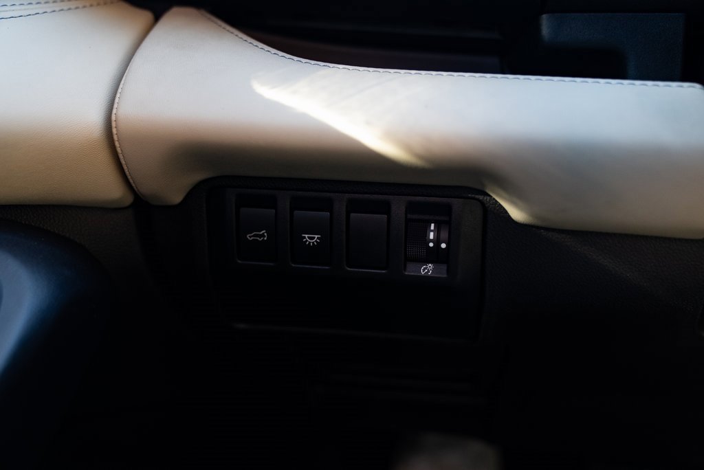 Used 2024 Subaru Ascent Limited w/ Technology Package image 13