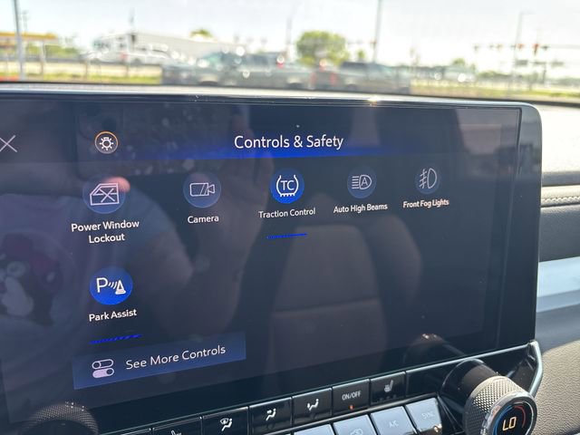 Certified 2024 Chevrolet Colorado LT w/ LT Convenience Package II AWD/4WD image 28