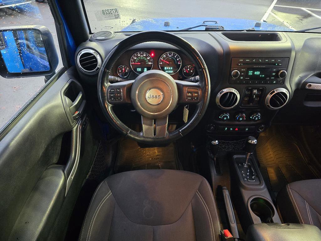 Used 2015 Jeep Wrangler Unlimited Sahara w/ Dual Top Group image 10