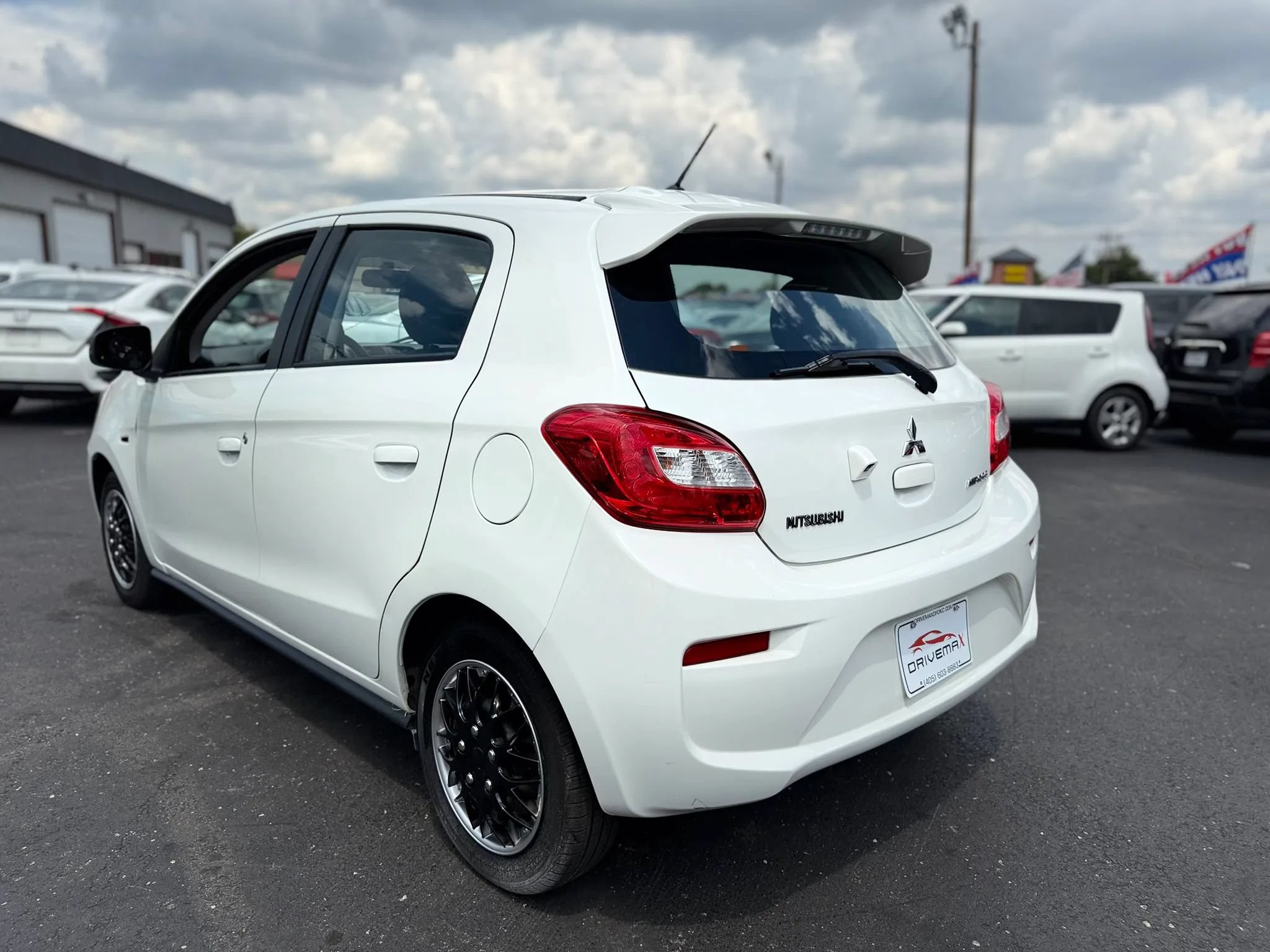 Used 2019 Mitsubishi Mirage ES FWD image 11