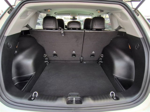 Used 2020 Jeep Compass Limited image 23