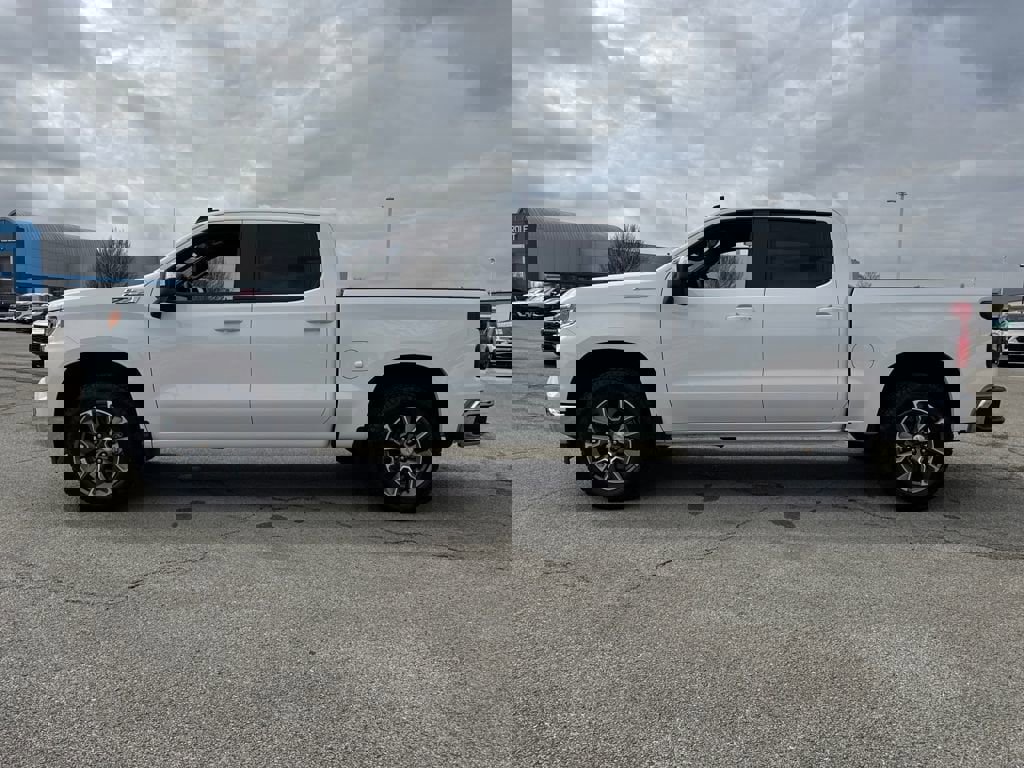 New 2026 Chevrolet Silverado 1500 LT video 3