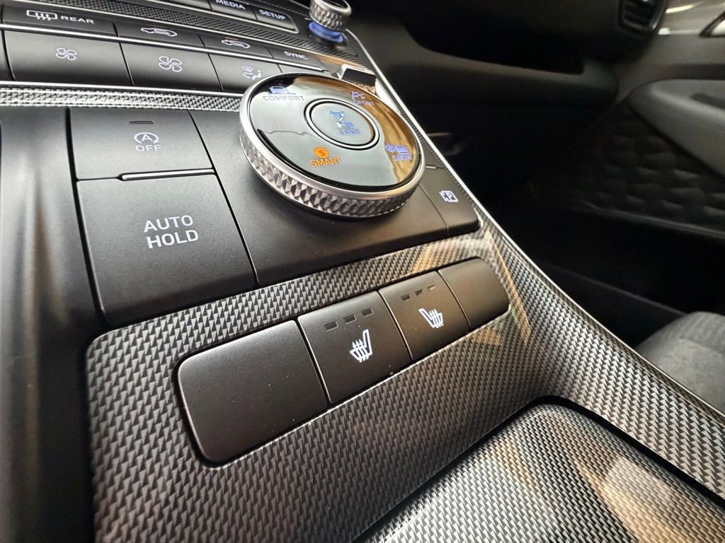 Used 2023 Hyundai Santa Fe SEL image 25